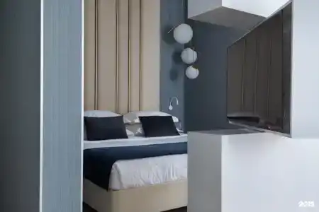 V Hotel - 60