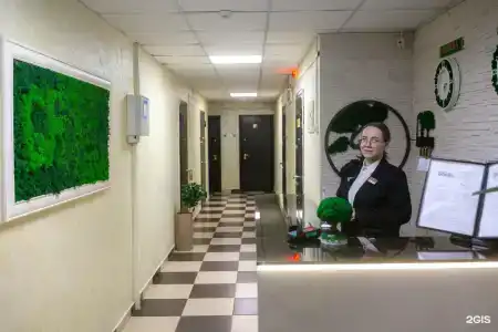 Green - 8