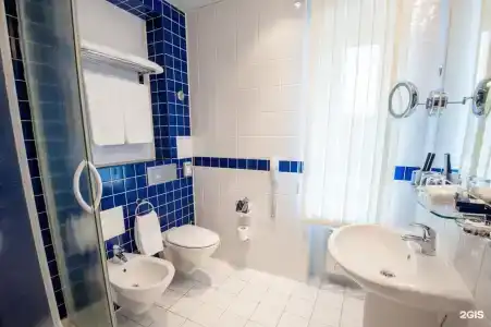 Гранд Авеню by USTA Hotels - 93