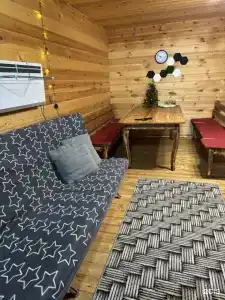 Paradise Hotel - 11