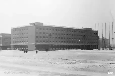 Центральный - 65