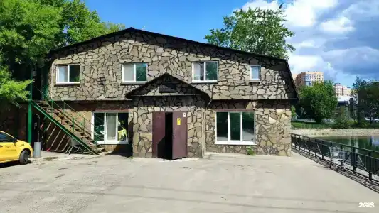 на Сталеваров - 0