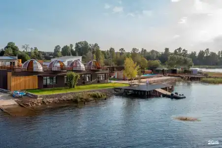 Мыс на Неве - 0