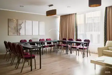 Hilton Garden Inn - 61