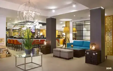 DoubleTree by Hilton - 2