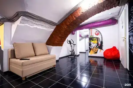 Wars hostel - 13