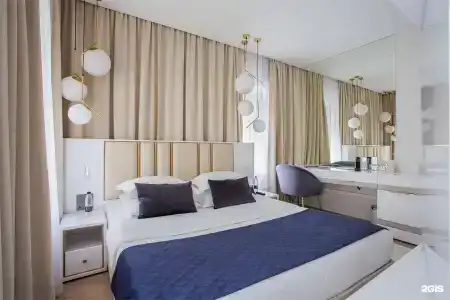 V Hotel - 14