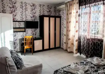 Анжела Лантана - 25