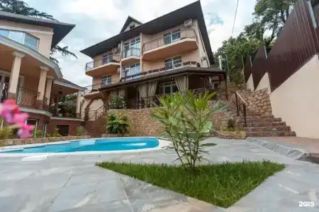 Gold House - 15