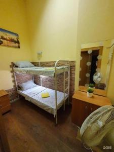 Ideal Home - 1