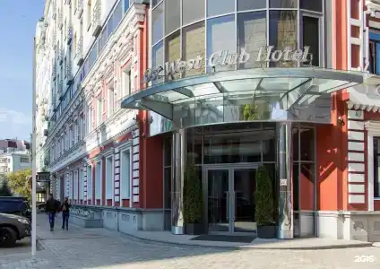 Ost West Club - 3