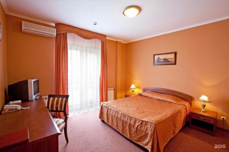 Эмеральд - 56