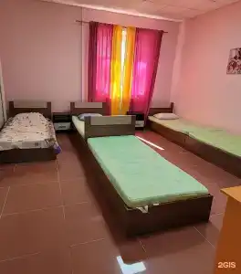 Main room - 8