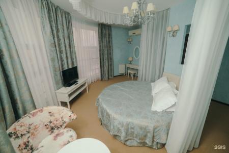 Green Hall - 67