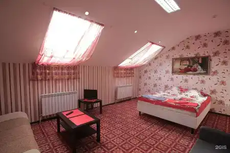 Guest House Gold Oven - 12