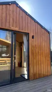 Crazy Snail Barn - 15