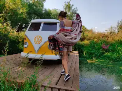 Hippy - 19