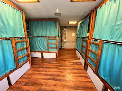 Lv.Hostel - 0