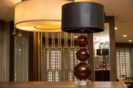 DoubleTree by Hilton - 41