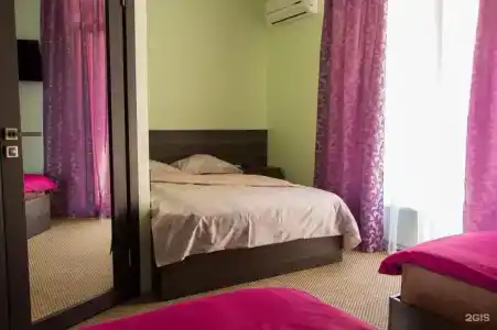 Gold House - 17
