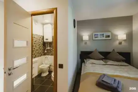 Rooms & Breakfast - 14