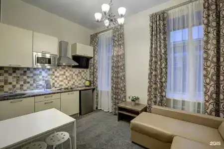Алжен на Гончарной - 25