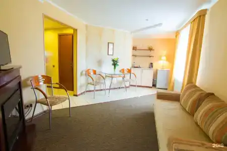 Suite - 21