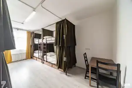 Uley Hostel - 11
