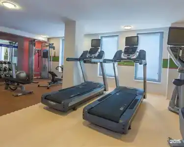 Hampton by Hilton - 15