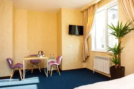 MEGA-HOTEL - 18