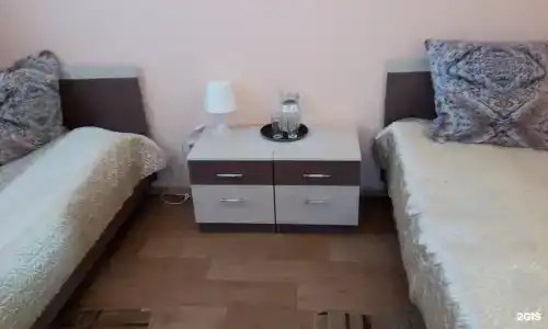 У Дороги - 40