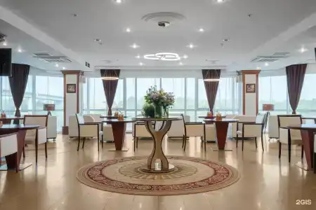 Marins Grand Hotel - 11