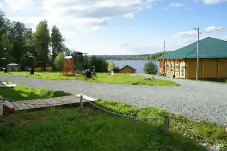 Поляна - 33