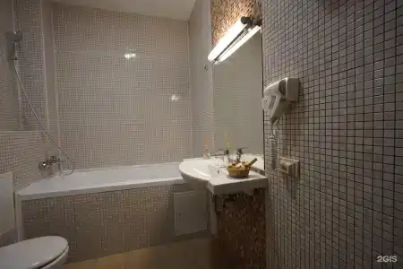 Киров - 106
