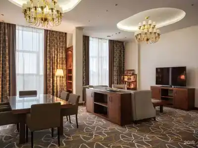 Sheraton Skypoint Luxe - 21