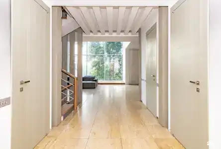 Современный коттедж с бассейном - 18