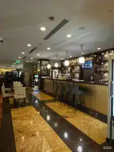 DoubleTree by Hilton - 54