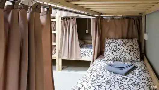 iHostel - 24