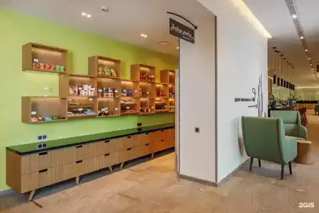 Hilton Garden Inn - 11