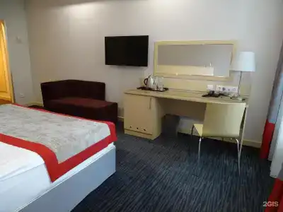 Ramada Hotel & Suites by Wyndham - 37