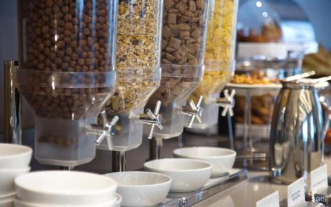 Hilton Garden Inn Ufa Riverside - 43