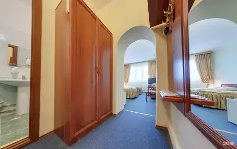 Солнечный - 53