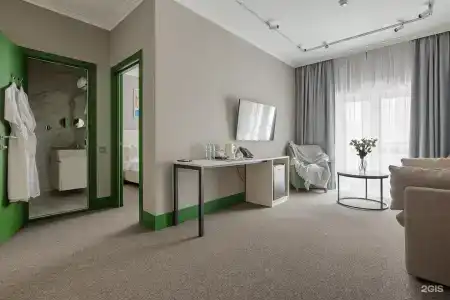 Green Doors - 18
