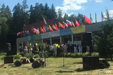 Актер - 27