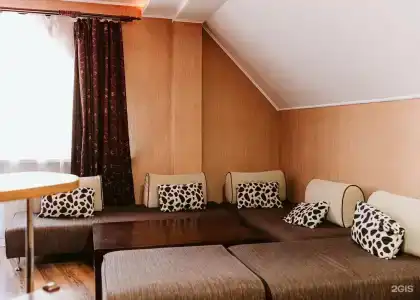 на Шумах - 33