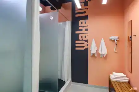 Roomy Hostel - 71