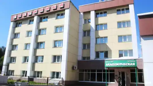 Академическая - 42