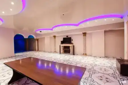 Golden Plaza - 22