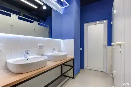 Roomy Hostel - 30