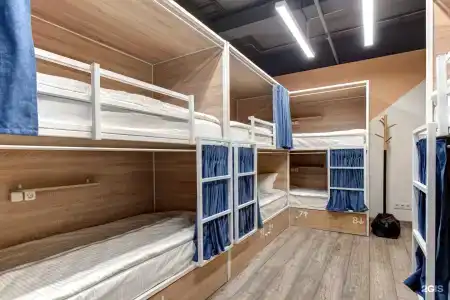 Roomy Hostel - 38